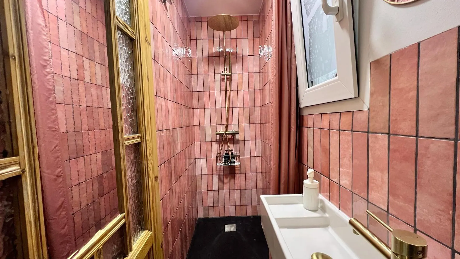 Almodovar Apartment Barcelone Espagne